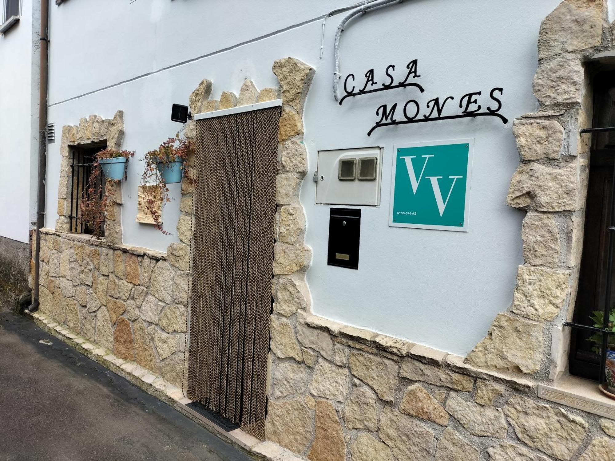 V.V Casa Mones Apartment Cangas de Onís Exterior photo