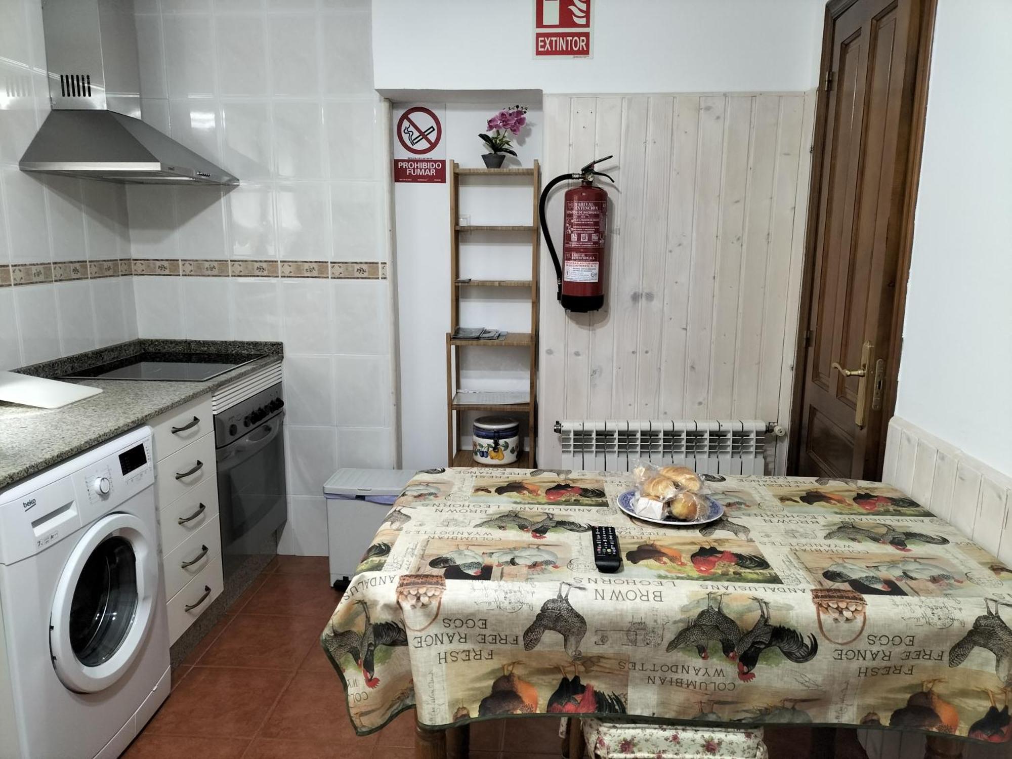 V.V Casa Mones Apartment Cangas de Onís Room photo